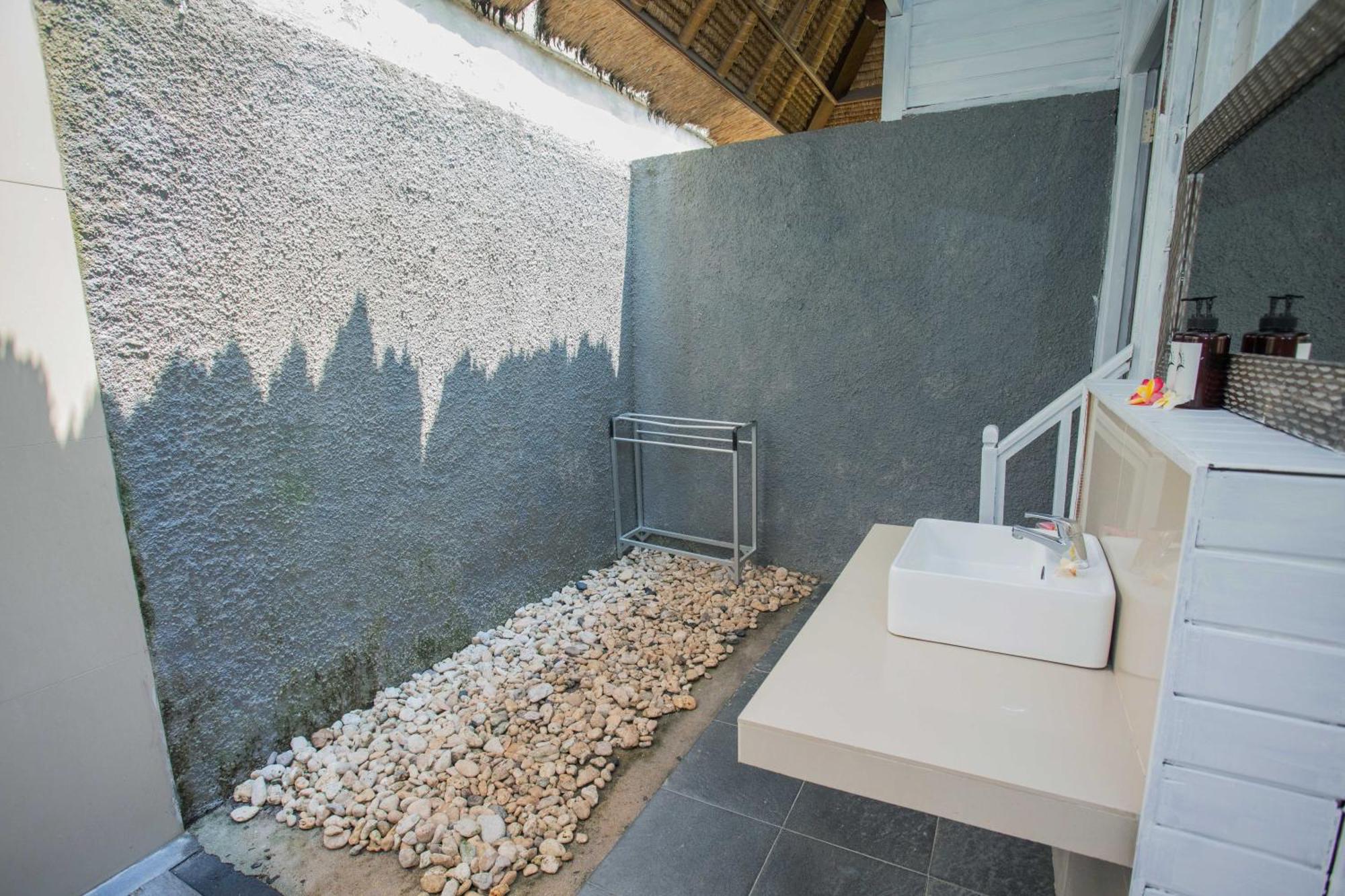 Koji Garden Huts Hotel Nusa Lembongan  Luaran gambar
